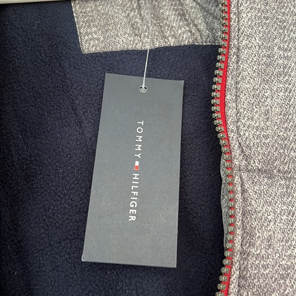 Large kids Tommy Hilfiger jacket NWT - Picture 5 of 9